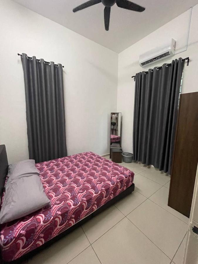 Bungalow Homestay Jasin Malacca Exteriér fotografie